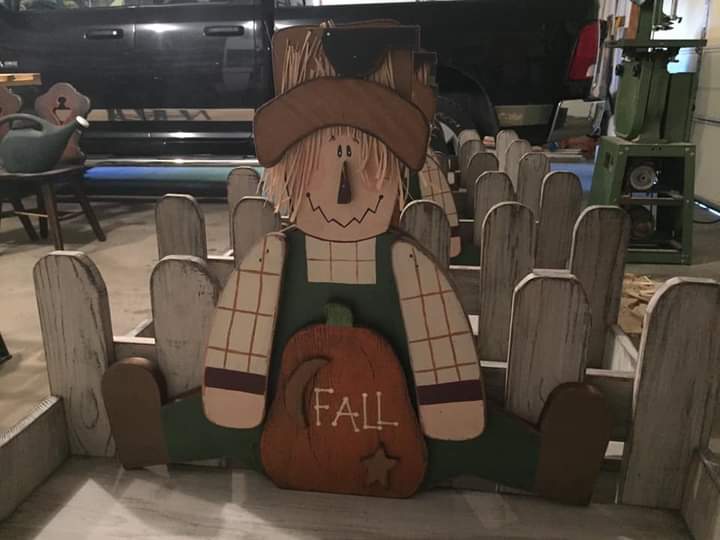 Wooden Fall Decor